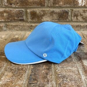 NWT Lululemon Fast And Free Run Hat *Pony In Pool Party One Size